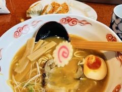 -小山日本料理(兴业太古汇店)