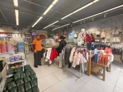 -乐友孕婴童(刘家窑店)