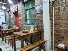 -老三样·美食研究中心(世贸路店)