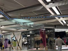 -M Stand(成都COSMO店)