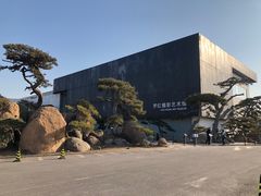 -罗红摄影艺术馆