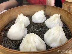 -珊珊小笼馆(仙霞路店)