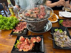 -韩风烤牛肉冷面店