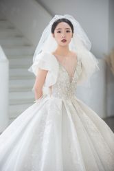 -艾米丽婚纱礼服