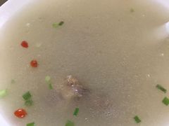 棒骨萝卜汤-辛庄小馆