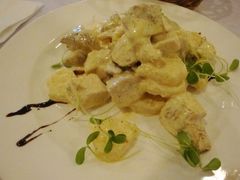 菠萝咖喱鸡肉沙拉-美泉宫饭店