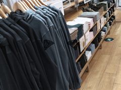 -丽达购物中心(崂山店)