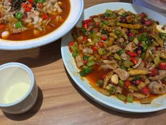 -严记小天府酸菜鱼(西四路店)