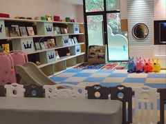 -黄浦乐烁龙鱼宝贝托育园(海潮路校区)