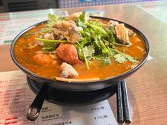 -肥汁米蘭香港米线(定西路店)