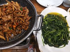 -黄泥岗·地道湖北菜(奥特莱斯店)