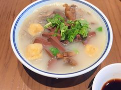 鸭血粉丝汤-香园茶社·金陵小灶(老门东店)