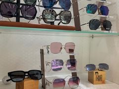 -明月眼镜(三坝店)