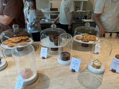 -VERIE BAKEHOUSE