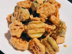 黄瓜拌油条-梅飞酒家(桑园路店)