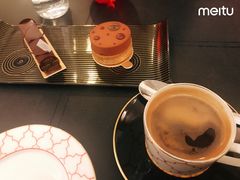 -Salon de The de Joel Robuchon(外滩18号店)