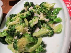 炒西兰花-吕氏疙瘩汤·新鲁菜(济南万象城店)