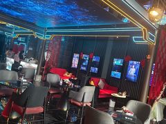 -屋有岛沉浸游戏旗舰店(中山公园店)