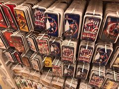-名创优品(北京新中关购物中心地铁层店)
