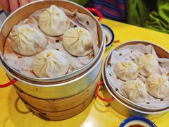 蛋黄鲜肉小笼-朱新年·苏式汤团·面点(桂平支路店)