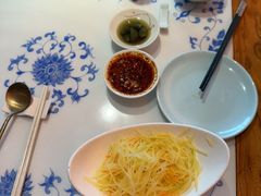 -东方饺子王(新阳路店)