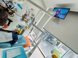 -睿宝儿科·眼科·口腔(静安大悦城门诊部)