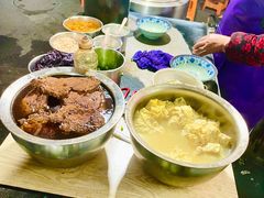 -无名氏宵夜小摊(祝家三姐妹馄饨店)