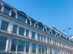 -乐蓬马歇百货公司(Rive Gauche)