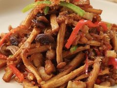 小炒鲜菌-鹿港小镇(黄金店)