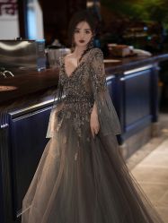 -艾米丽婚纱礼服