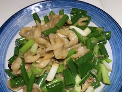 葱拌鸟贝-日丰园海肠水饺·老字号大连海鲜(银泰城店)