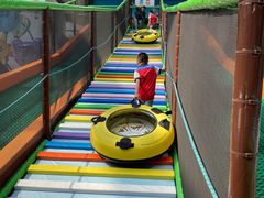 -蒙特利亲子乐园