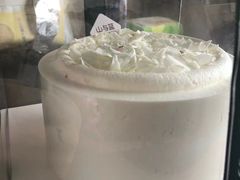 -山与蓝·轻糖鲜果蛋糕(勒泰店)