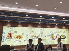 -西部马华清真兰州牛肉面·烧烤夜市(三里河店)