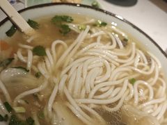-鑫花溪牛肉米粉(凤凰街创始总店)