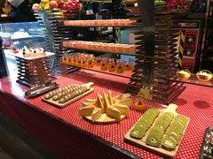 -V-ONE西雅图海鲜自助餐厅(仓山万达广场店)