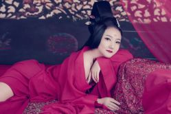 -盘子女人坊古装写真摄影(厦门总店)