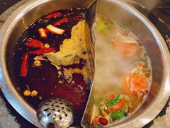 -重庆风光老灶火锅城(同德广场店)