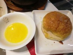 菠萝包和加热的黄油-大咀港式茶餐厅(恒泰店)