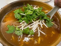 砂锅鱼翅-泰国村酒楼(室内体育馆店)