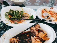 -瑞丰园庭院餐厅·白族传统家常菜