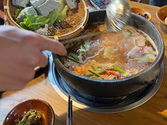 -贵厨酸汤牛肉(花果园国际中心店)
