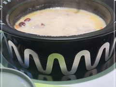 -洪氏嗨捞·广东猪肚鸡·椰子鸡火锅(西咸万象城店)