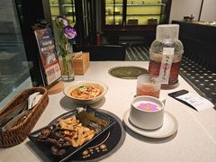 -一叶一世界•素食餐厅(环球中心店)