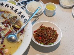 -江渔儿酸菜鱼(奥园广场金发购物中心店)