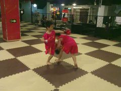 -享受健身·美体塑形馆