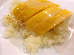-Pier 21 (Terminal 21 Asok)