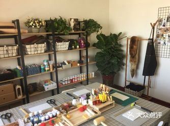 放假表妹来我家找我玩,于是在点评上搜到这么个好玩