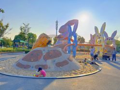 -季高兔窝窝亲子园(上海薰衣草公园店)