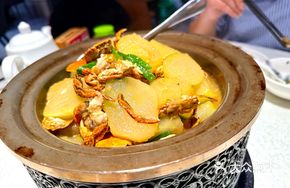 Winter Melon and Clam Stew